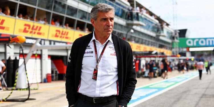 Formule 1 bevestigt noodplan voor seizoensfinale Midden-Oosten 1 formule 1 bevestigt noodplan voor seizoensfinale m