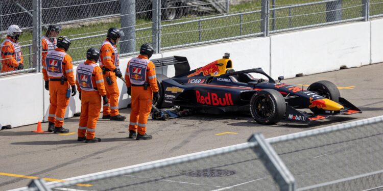 Forse FIA-boete voor Racing Bulls na technisch falen in Canada 1 forse fia boete voor racing bulls na technisch fal