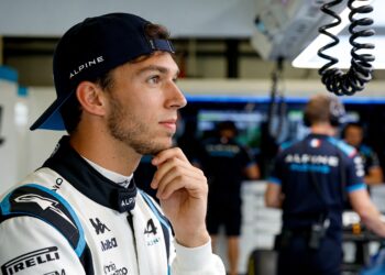 gasly doet oproep aan alpine na verrassend goed mi