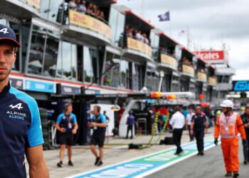 gasly slaat alarm over regenbanden jullie gaan sch