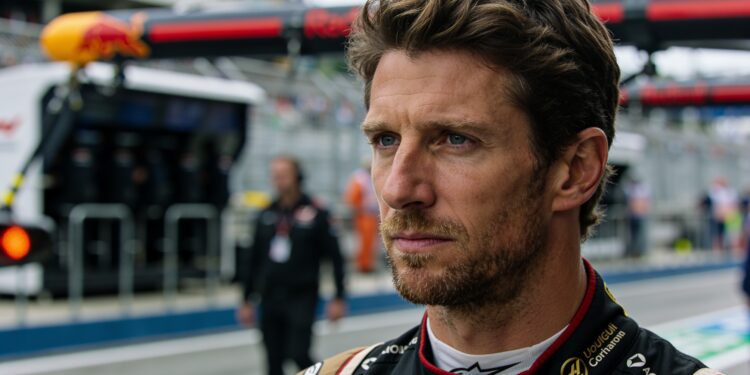 Grosjean over pijnlijk F1-debuut: 'Alsof ik niet goed genoeg was' 1 grosjean over pijnlijk f1 debuut alsof ik niet goe