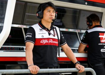 haas dreigt beide coureurs te verliezen voor f1 se