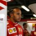 hamilton breekt met ferrari simulator aston martin