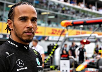 hamilton eist stemrecht voor coureurs in f1 reglem