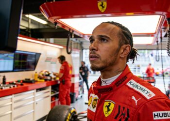 hamilton grijpt in bij ferrari huidige aanpak werk