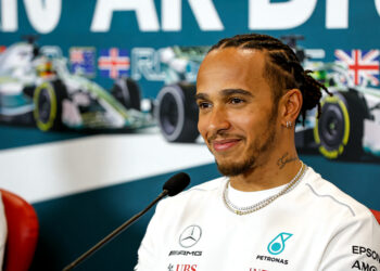 hamilton haalt uit naar criticaster jacques villen