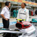 hamilton laat simulator links liggen en vindt dire