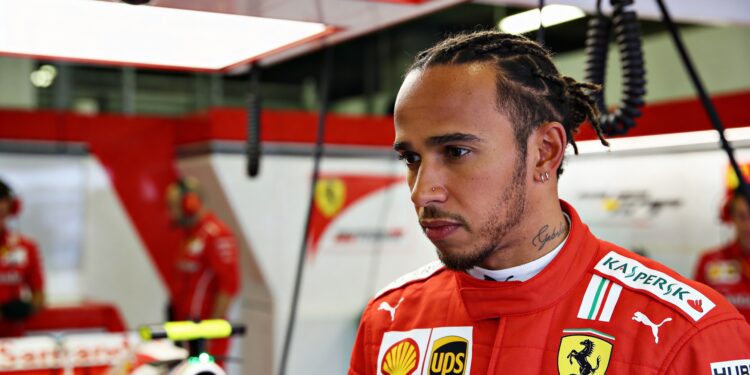hamilton naar tweede plan bij ferrari piastri topk