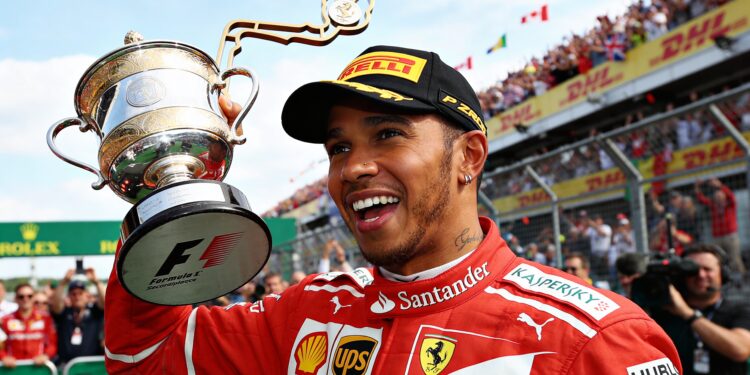 hamilton slaat terug in canada met beste ferrari r