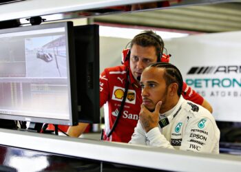 hamiltons succes zonder simulator is zorgwekkend v