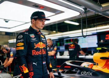 historisch red bull podium overschaduwd door twijf