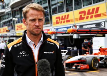 jenson button onder vuur na opgedoken seksistische