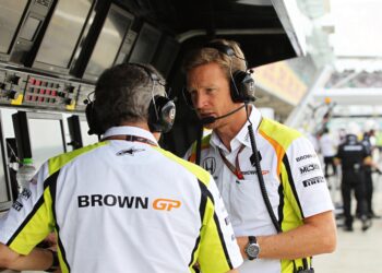 jenson button ross brawn redde het fabrieksteam va