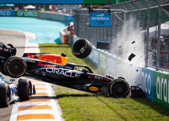 lawson riskeert straf na spectaculaire crash gasly