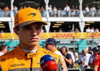 lawson verbaasd over teamorder na duel met verstap