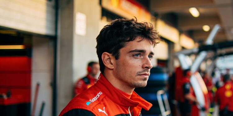 leclerc bom dreigt exit bij ferrari nu rivaal bod