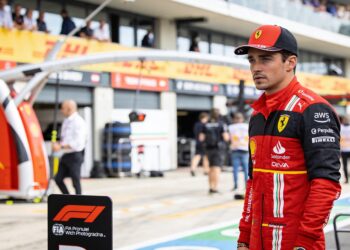 leclerc ferrari upgrades niet genoeg om mercedes t