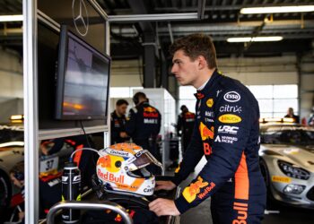max verstappen kwalificeert zich voor pole shootou