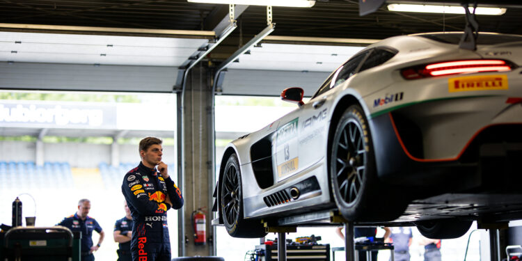max verstappen maakt dit weekend debuut in 24 uur