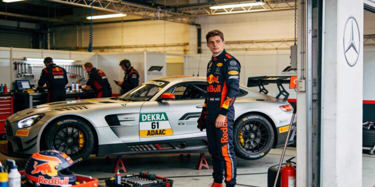 Max Verstappen met eigen team in 24 Uur van Nürburgring 1 max verstappen met eigen team in 24 uur van nurbur