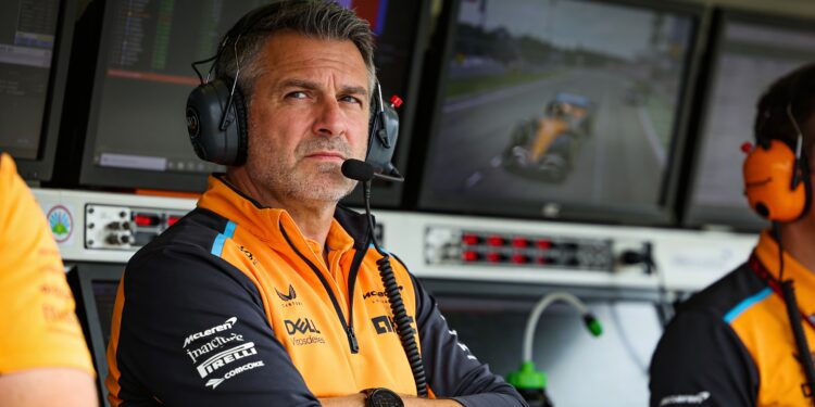 mclaren vertrekt met kater uit canada na reeks van