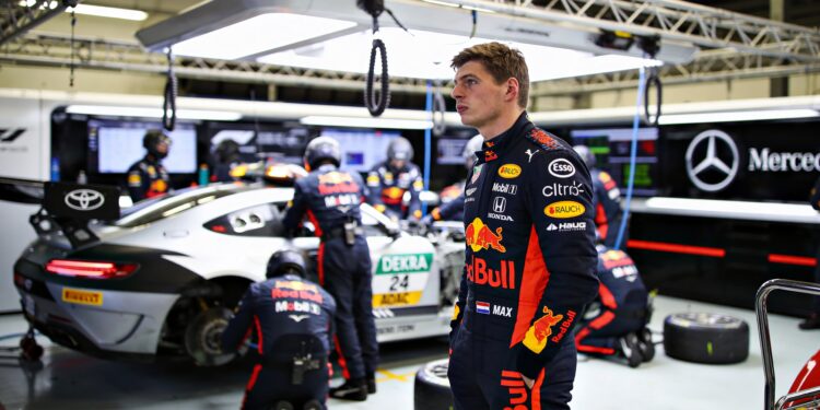 mechanisch drama kost verstappen zekere zege op nu