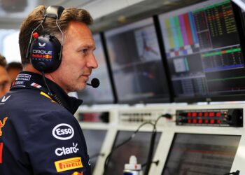 mekies waarschuwt red bull na podium verstappen in