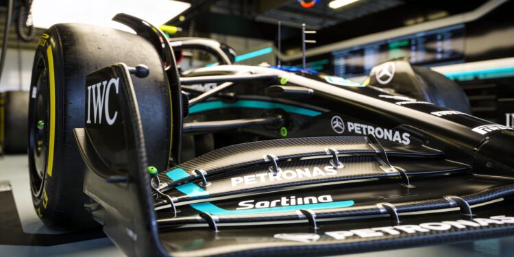 Mercedes en McLaren voeren strijd op met upgrades in Canada 1 mercedes en mclaren voeren strijd op met upgrades 1 1