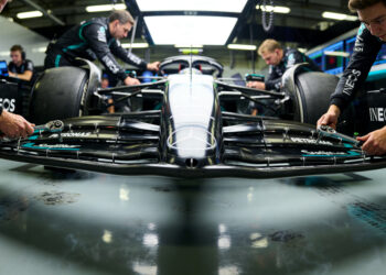 mercedes met grote upgrades naar canadese sprint v
