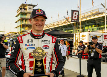 mick schumacher bekroond tot indy 500 rookie of th