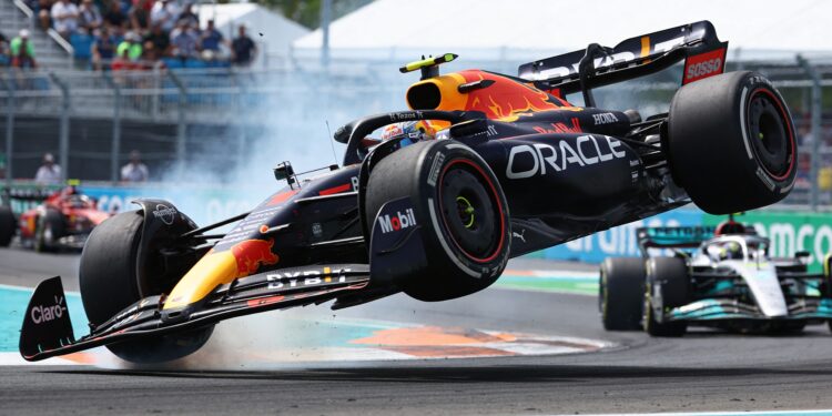 montoya kritisch verstappens save in miami was puu