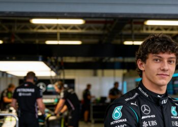 montoya waarschuwt leider antonelli dingen kunnen