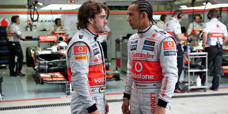 Naaste onthult diepte vete Alonso-Hamilton: 'McLaren koos partij' 1 naaste onthult diepte vete alonso hamilton mclaren