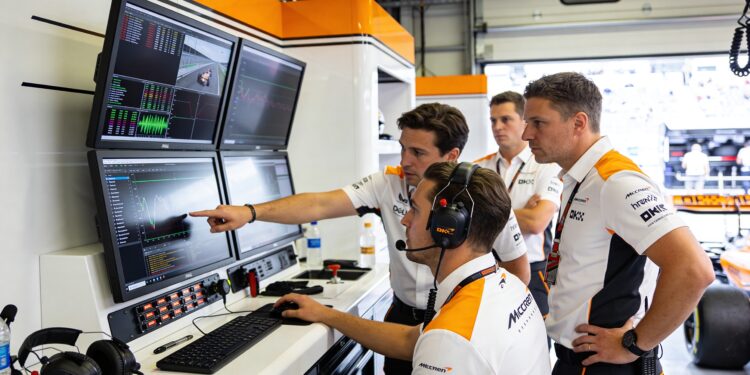 Nieuw boek ontleedt menselijke factor achter F1-succes 1 nieuw boek ontleedt menselijke factor achter f1 su