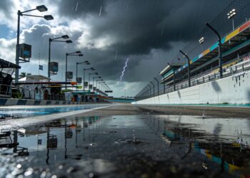 noodweer in miami supportrace afgelast f2 hoofdrac
