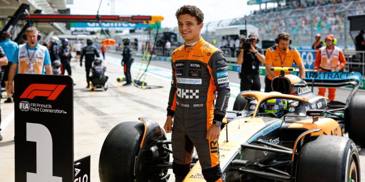 norris pakt in miami eerste sprintpole dankzij mcl