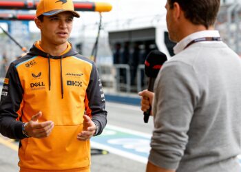 norris pleit voor meer invloed coureurs op f1 regl