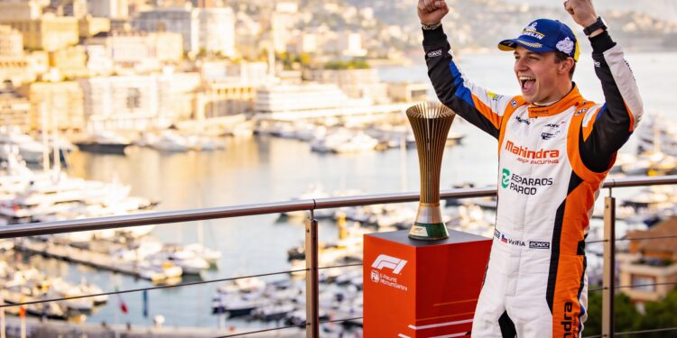 Nyck de Vries doorbreekt pechreeks met dominante zege in Monaco 1 nyck de vries doorbreekt pechreeks met dominante z