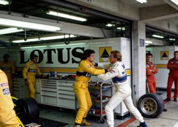 op deze dag mansell en senna vechten het uit op sp