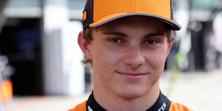 oscar piastri vereeuwigd 98 miljoen jaar oude wesp