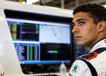 oud f1 coureur wehrlein leidt formule e met porsch