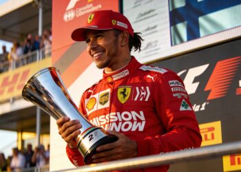 palmer hamilton vernietigde leclerc in beste ferra