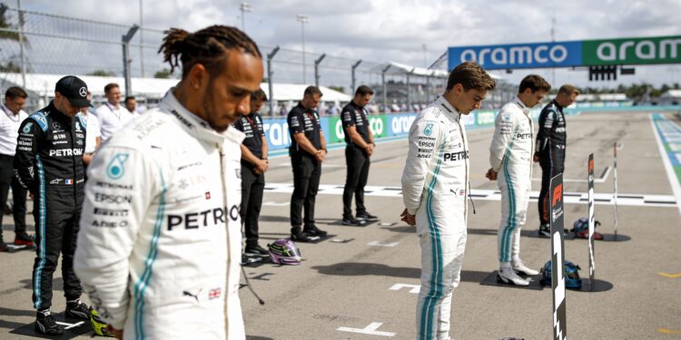 race icoon alex zanardi 59 overleden f1 paddock ee