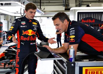 red bull omarmt kritiek verstappen na podiumplaats