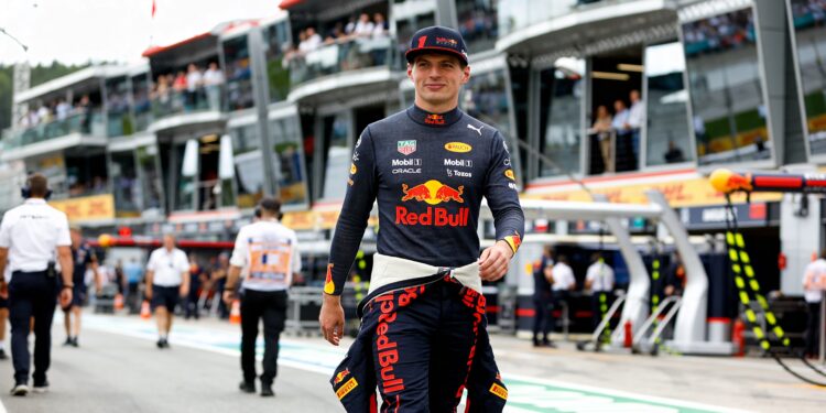 Red Bull opgelucht na 'spectaculair' Nürburgring-avontuur Verstappen 1 red bull opgelucht na spectaculair nurburgring avo