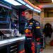 red bull topman mekies verstappen is volledig toeg