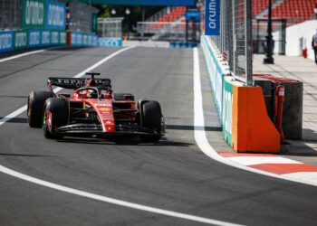 sainz voltooit eerste ronde op nieuw circuit spaan