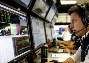 schiff toto wolff is niet iemand die je wilt dwars