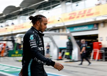 schumacher roept hamilton en alonso op tot f1 pens