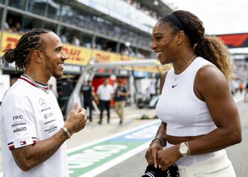 serena williams onthult speciale band met lewis ha